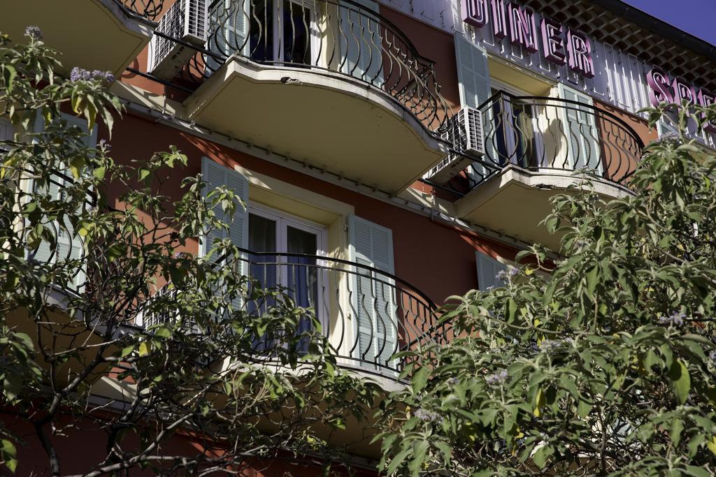 סאן-לורן-דו-ואר Albergo Hotel מראה חיצוני תמונה